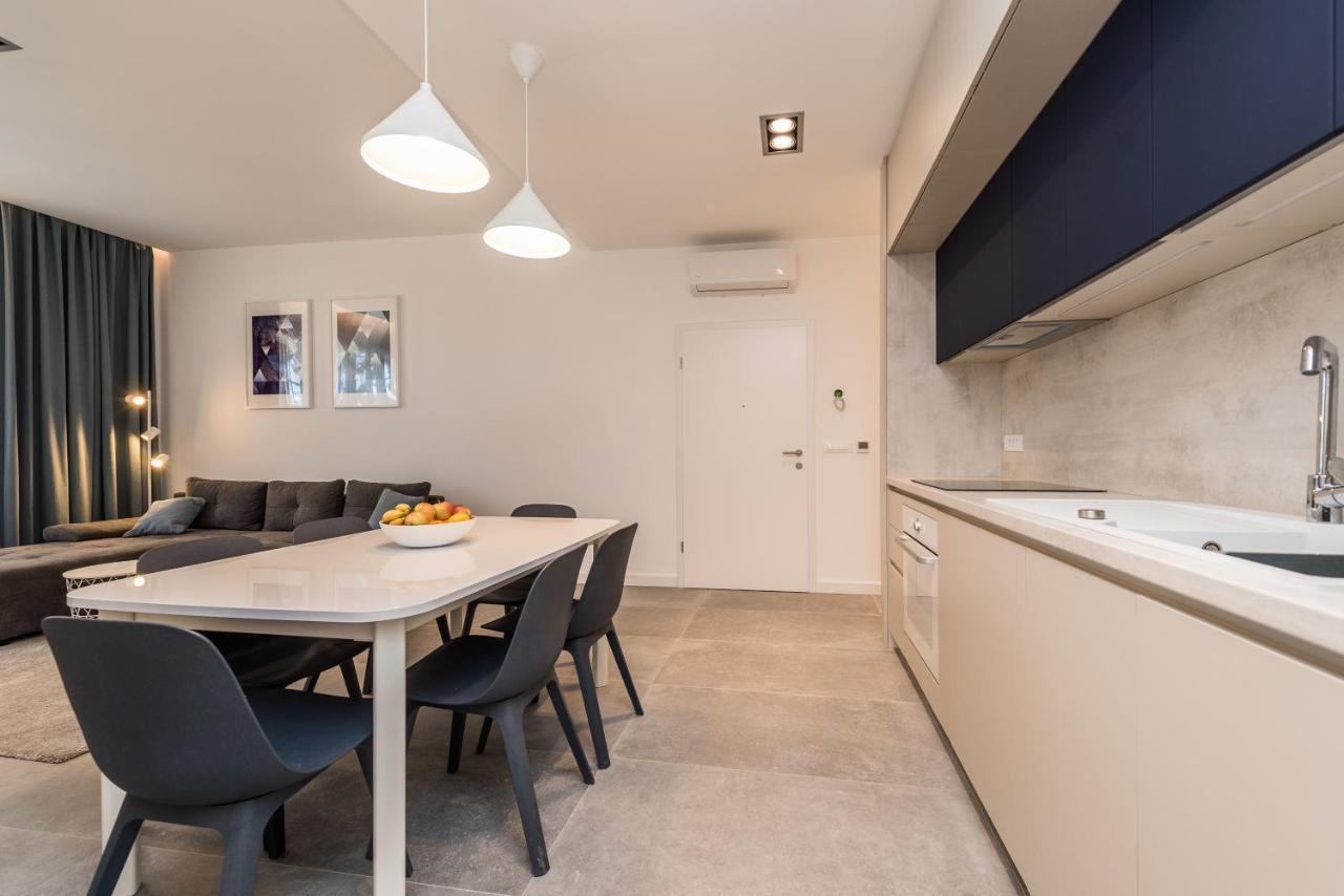 Apartma Royal *